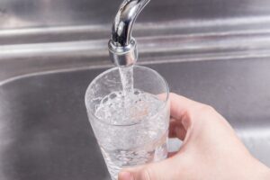 よくある水圧が弱い原因と改善方法