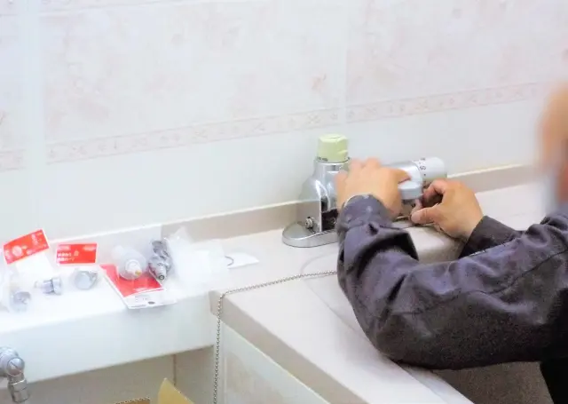 自分で水道の水漏れ修理をする手順