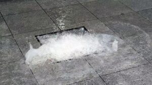 排水の逆流によって起こる被害