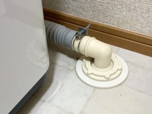 洗濯機の排水口の仕組みと汚れの原因