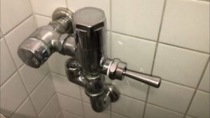フラッシュバルブとは？構造と水が流れる仕組み