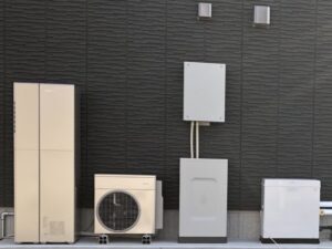 エコキュートはガス給湯器に比べて水圧が弱くなりがち