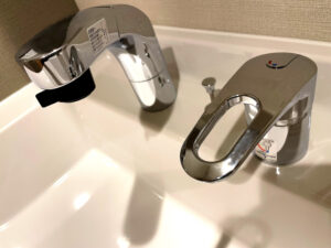 大阪市西淀川区｜洗面台　蛇口交換