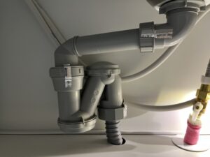 大阪府高槻市｜キッチン　水漏れ修理