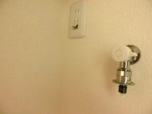 大阪府柏原市|洗濯場 水漏れ修理