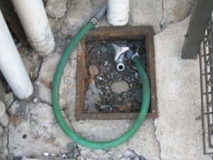 福岡県嘉麻市｜散水栓　水漏れ修理