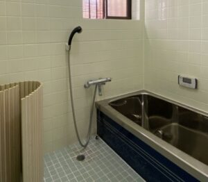 福岡県嘉麻市｜浴室　水漏れ修理