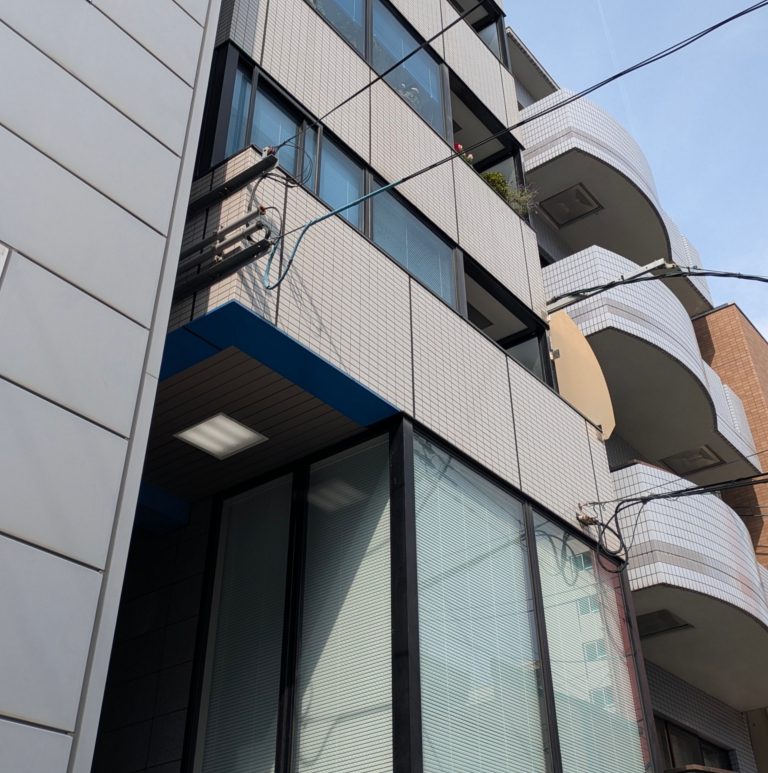 水の救急隊-本社外観