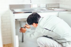 賃貸のシンク下で「隙間」が原因になるケース